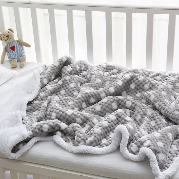 Cute Fluffy Grey Dotted Pattern Baby Comforter