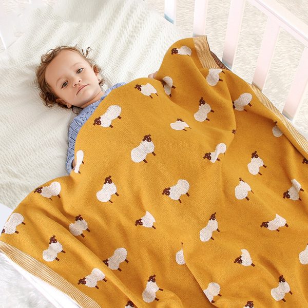 Fluffy Soft Knitted Lamb Pattern Baby Comforter