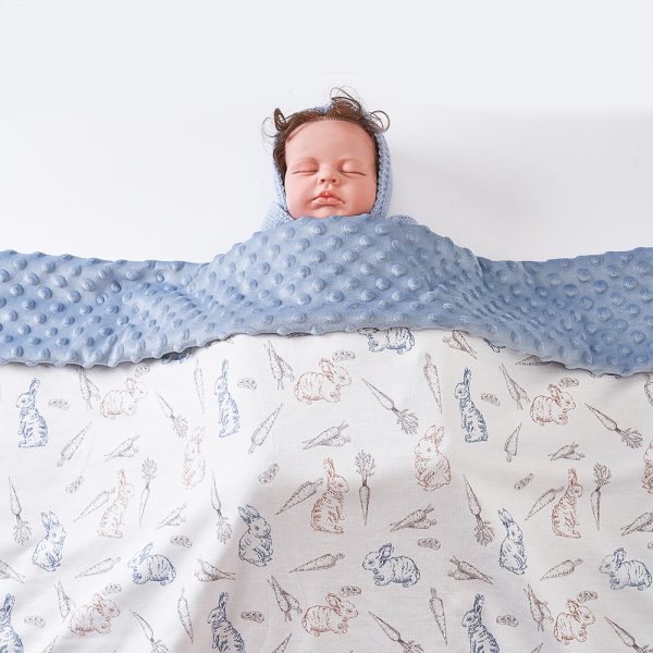 Light Animal Cartoon Pattern Baby Comforter